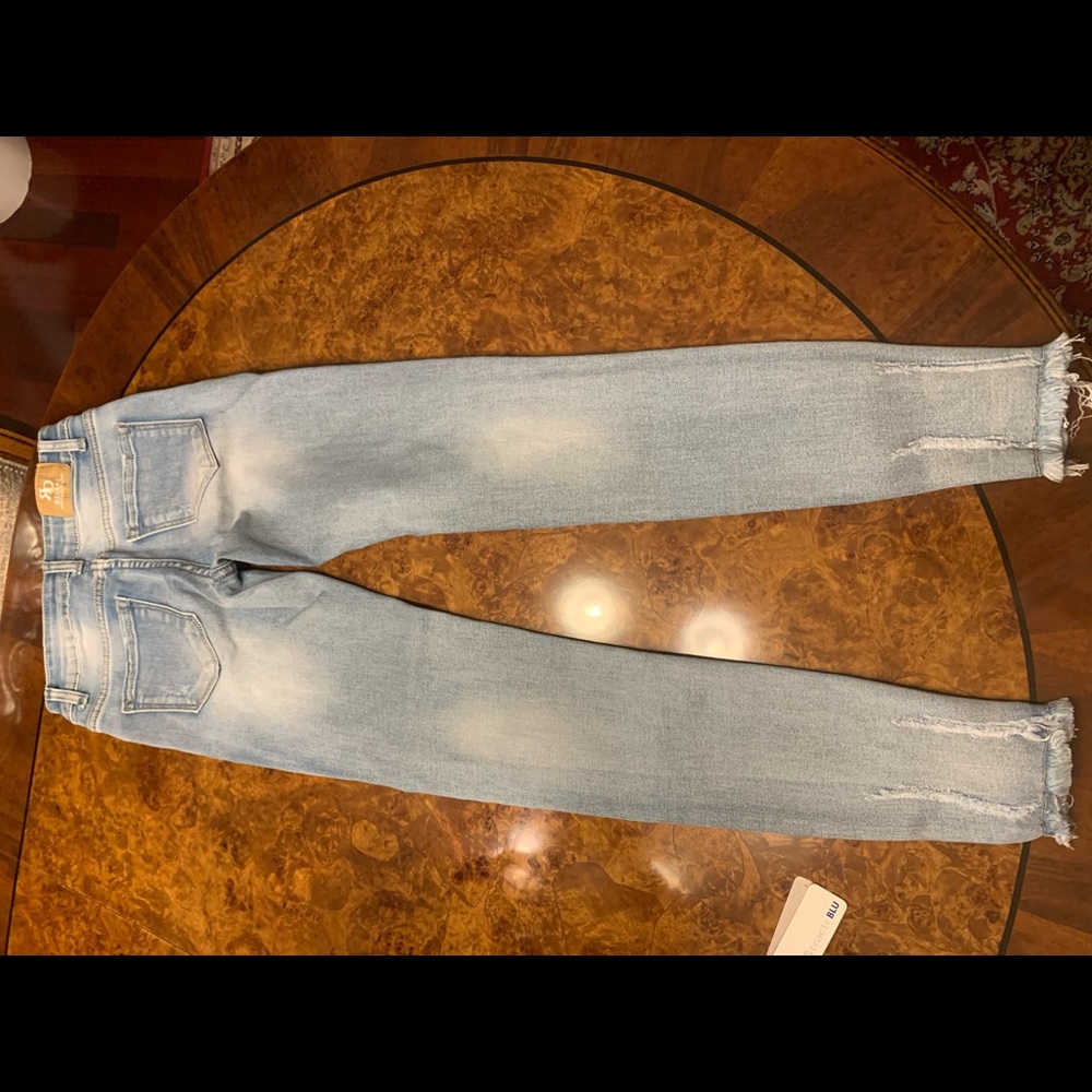 Jeans - Picture 4 of 7